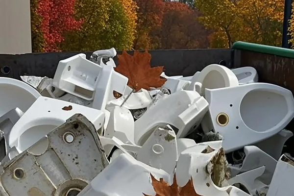 Say Goodbye to Old Toilets:How to Dispose of Old Toilets?